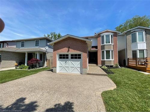 11 Bayview Drive, Grimsby, ON - Outdoor With Facade