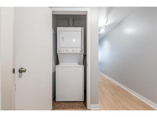 120 Jackson Street W, Hamilton, ON - Indoor Photo Showing Laundry Room