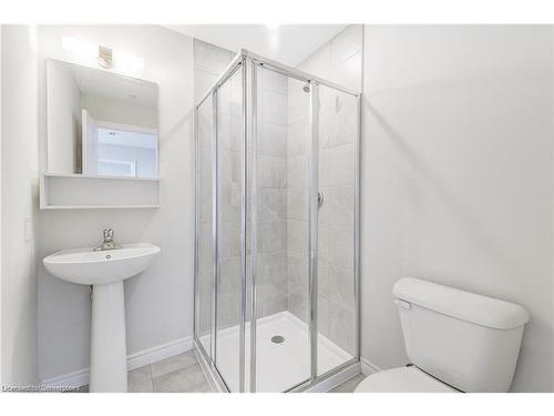 601-2750 King Street E, Hamilton, ON - Indoor Photo Showing Bathroom