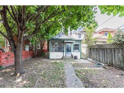 234 East Avenue N, Hamilton, ON - Outdoor