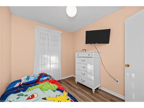 406 Belleair Boulevard, Fort Erie, ON - Indoor Photo Showing Bedroom