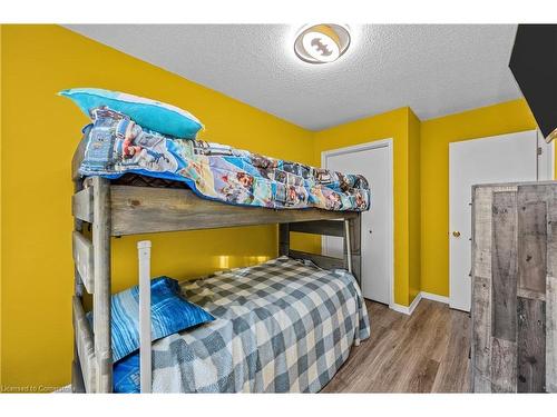 406 Belleair Boulevard, Fort Erie, ON - Indoor Photo Showing Bedroom