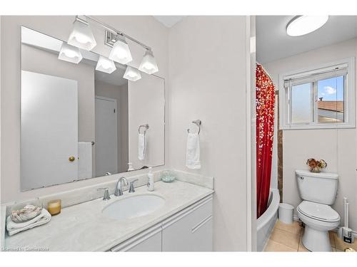 406 Belleair Boulevard, Fort Erie, ON - Indoor Photo Showing Bathroom