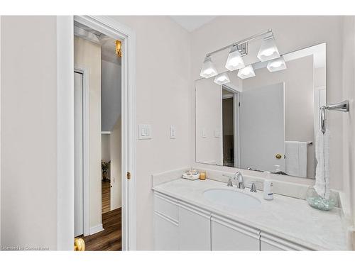 406 Belleair Boulevard, Fort Erie, ON - Indoor Photo Showing Bathroom