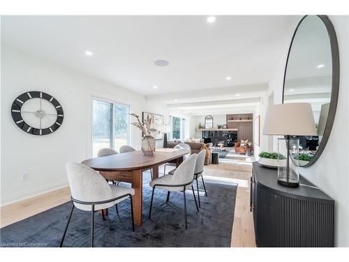 7836 Rysdale Street, Niagara Falls, ON - Indoor Photo Showing Dining Room