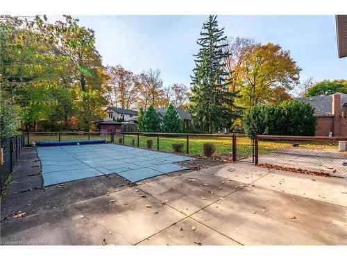 7836 Rysdale Street, Niagara Falls, ON - Outdoor With Backyard