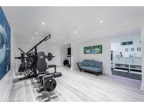 4195 Spruce Avenue, Burlington, ON - Indoor Photo Showing Gym Room