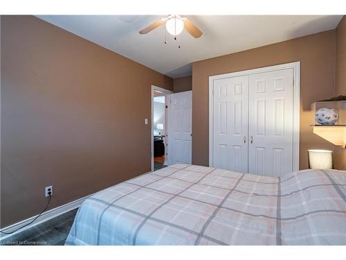 737 Upper Ottawa Street, Hamilton, ON - Indoor Photo Showing Bedroom