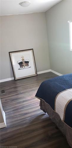 235 Fares Street, Port Colborne, ON - Indoor Photo Showing Bedroom