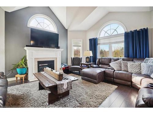 471 Carrie Avenue, Ridgeway, ON - Indoor Photo Showing Living Room With Fireplace