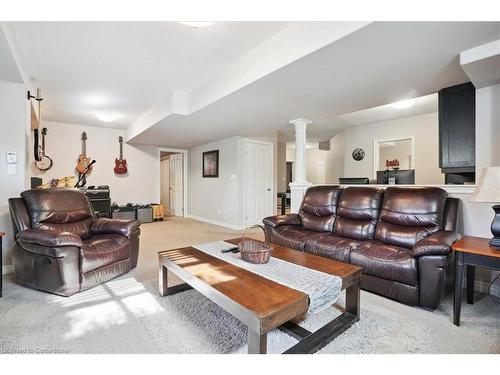 471 Carrie Avenue, Ridgeway, ON - Indoor Photo Showing Living Room