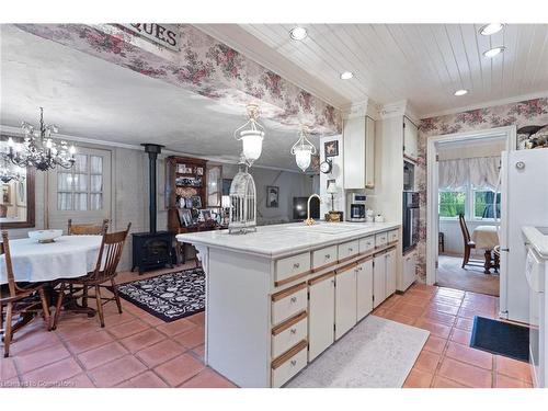 53 Lovers Lane, Ancaster, ON - Indoor Photo Showing Dining Room