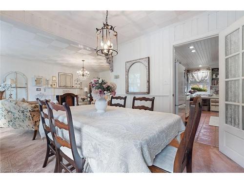 53 Lovers Lane, Ancaster, ON - Indoor Photo Showing Dining Room