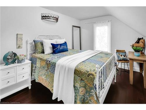 2104 Highway 56, Binbrook, ON - Indoor Photo Showing Bedroom