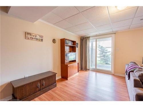 32-566 Southridge Drive, Hamilton, ON - Indoor Photo Showing Other Room