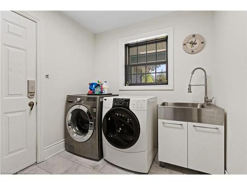 2361 Townline Road, Fort Erie, ON - Indoor Photo Showing Laundry Room