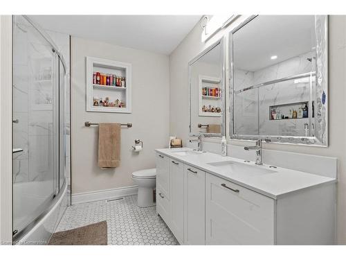 2361 Townline Road, Fort Erie, ON - Indoor Photo Showing Bathroom