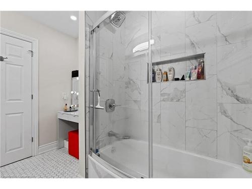 2361 Townline Road, Fort Erie, ON - Indoor Photo Showing Bathroom