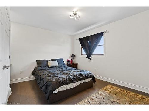 2361 Townline Road, Fort Erie, ON - Indoor Photo Showing Bedroom