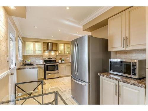 2013 Mountain Grove Avenue, Burlington, ON - Indoor Photo Showing Kitchen With Stainless Steel Kitchen