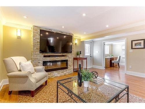 2013 Mountain Grove Avenue, Burlington, ON - Indoor Photo Showing Living Room With Fireplace