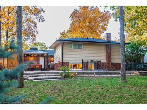 2013 Mountain Grove Avenue, Burlington, ON - Outdoor With Deck Patio Veranda