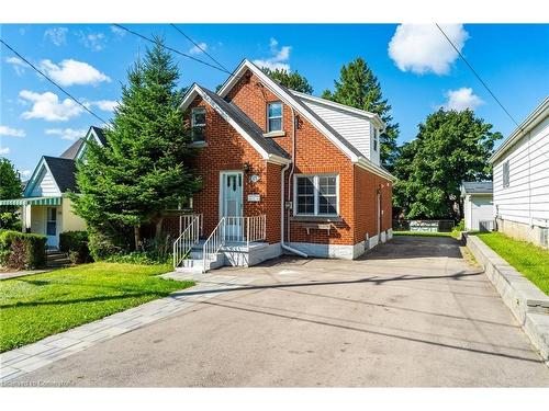 115 Lancaster Street W, Kitchener, ON - Outdoor