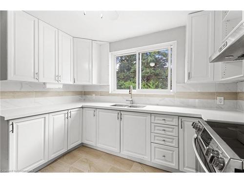 115 Lancaster Street W, Kitchener, ON - Indoor Photo Showing Kitchen With Double Sink