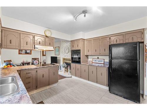 1408 Edgewood Road, Hamilton, ON - Indoor Photo Showing Kitchen With Double Sink