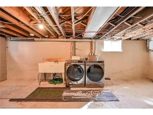 495-497 Mary Street, Woodstock, ON - Indoor Photo Showing Basement