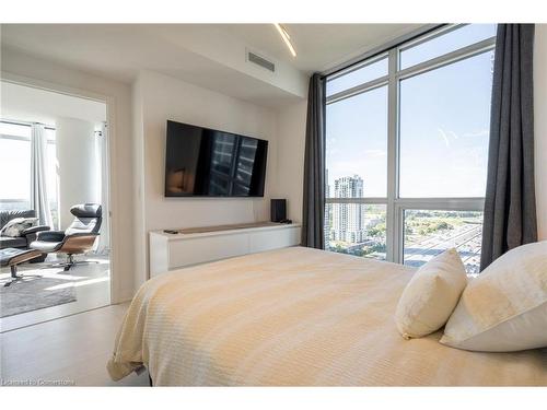 2302-30 Gibbs Road, Etobicoke, ON - Indoor Photo Showing Bedroom