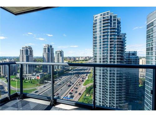 2302-30 Gibbs Road, Etobicoke, ON - Outdoor