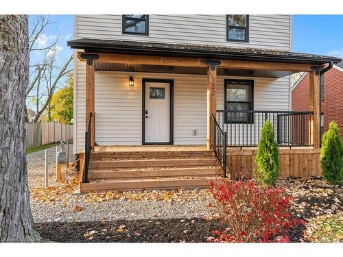 122 Cross Street W, Dunnville, ON - Outdoor With Deck Patio Veranda