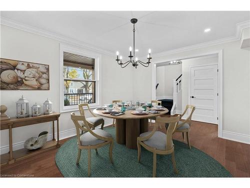 122 Cross Street W, Dunnville, ON - Indoor Photo Showing Dining Room