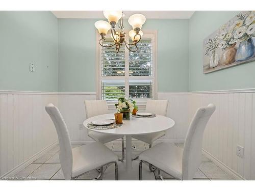 95 Starfish Drive, Mount Hope, ON - Indoor Photo Showing Dining Room