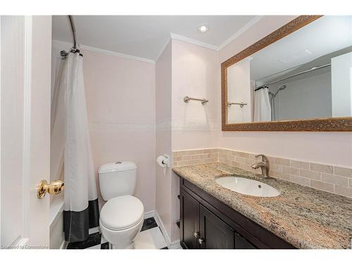 703-335 Mill Road, Etobicoke, ON - Indoor Photo Showing Bathroom