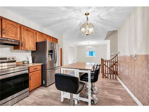 541 Limeridge Road E, Hamilton, ON - Indoor Photo Showing Kitchen