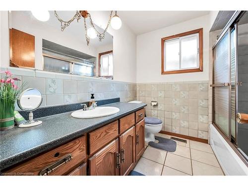 541 Limeridge Road E, Hamilton, ON - Indoor Photo Showing Bathroom