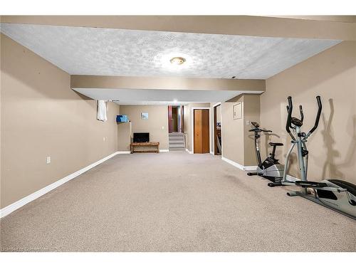 541 Limeridge Road E, Hamilton, ON - Indoor Photo Showing Gym Room