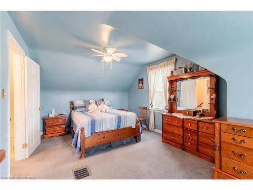 248 Jennings Crescent, Oakville, ON - Indoor Photo Showing Bedroom