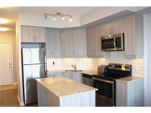 304-560 North Service Road, Grimsby, ON - Indoor Photo Showing Kitchen With Stainless Steel Kitchen With Upgraded Kitchen