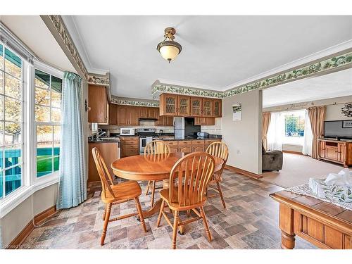 4949 Rainham Road, Selkirk, ON - Indoor Photo Showing Dining Room