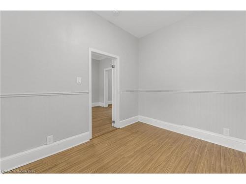 6 Ben Lomond Place, Hamilton, ON - Indoor Photo Showing Other Room