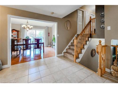 2 Hampshire Place, Stoney Creek, ON - Indoor