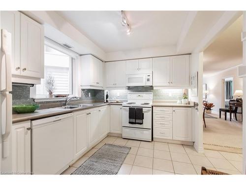 Gla5-50 Old Mill Road, Oakville, ON - Indoor Photo Showing Kitchen With Double Sink