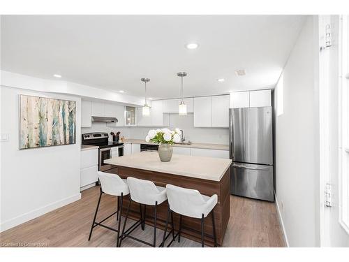 273 Bonaventure Drive, Hamilton, ON - Indoor Photo Showing Dining Room