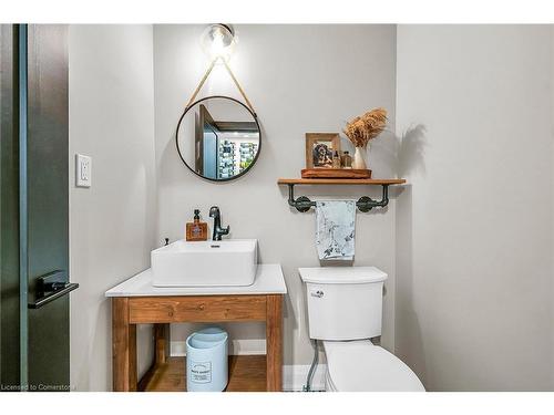 79 Norma Crescent, Ancaster, ON - Indoor Photo Showing Bathroom