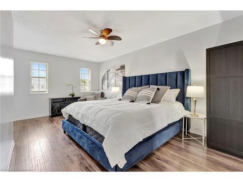 37 Stowe Terrace, Brantford, ON - Indoor Photo Showing Bedroom