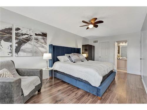 37 Stowe Terrace, Brantford, ON - Indoor Photo Showing Bedroom