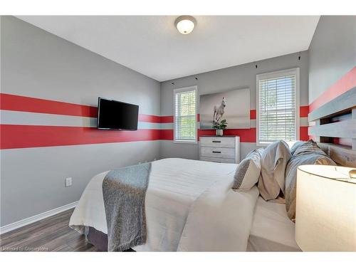 37 Stowe Terrace, Brantford, ON - Indoor Photo Showing Bedroom